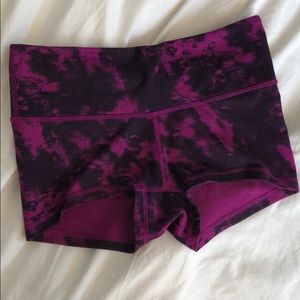 Lululemon tie-dye shibori align short